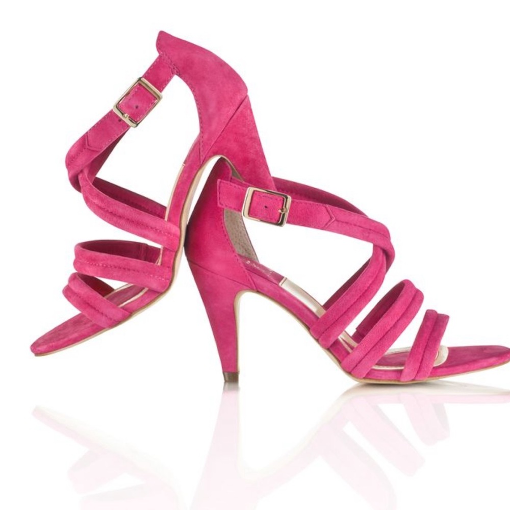 Isola Delora Strappy Hot Pink Suede Sandal 9.5M